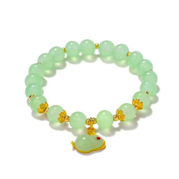 Jade Rabbit Stretchable Bracelet - Picture 2 of 2